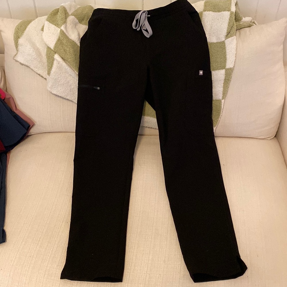 FIGS: Yola Skinny Scrub Pants: multiple colors